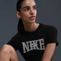 Nike Sportswear женская Slim Cropped футболка цвет черный