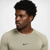 Nike Pro чоловічі Dri-FIT Tight Long-Sleeve Fitness Top колір зелений