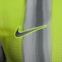 Nike Academy чоловічі Dri-FIT Short-Sleeve Soccer Top Yellow