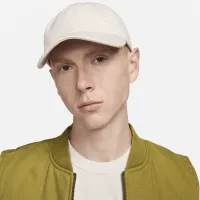 Nike Club Unstructuцвет красный Cap цвет коричневый