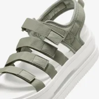 Nike Icon Classic женская босоножки цвет зеленый
