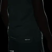 Nike Rise 365 Running Division чоловічі Dri-FIT Running Tank Top колір зелений