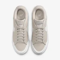 Nike Court Legacy Lift жіноча Кросівки колір коричневий