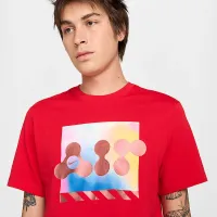 Nike Sportswear чоловічі футболка колір червоний