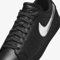 Nike SB Zoom Blazer Low x Dancer Skateboards чоловічі Кросівки колір чорний