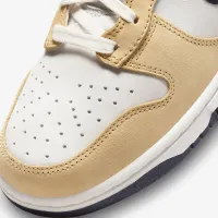 Nike Dunk High Premium жіноча Кросівки колір білий