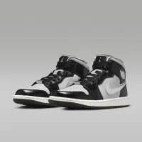 Nike Air Jordan 1 Mid SE жіноча Кросівки колір чорний