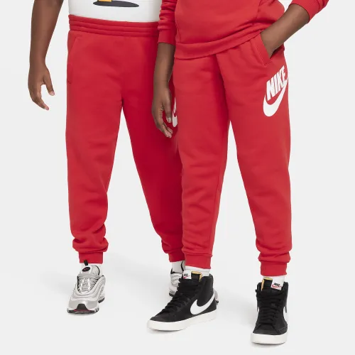 Nike Club Fleece Big дитячі Joggers (Extended Size) колір червоний