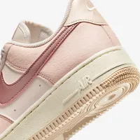 Nike Air Force 1 '07 Next Nature жіноча Кросівки колір коричневий