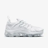 Nike Air VaporMax Plus чоловічі Кросівки колір білий