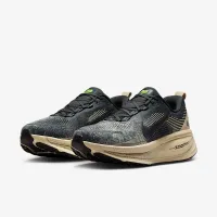 Nike Vomero 18 чоловічі Road Running Кросівки колір коричневий