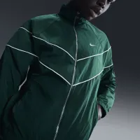 Nike Windrunner жіноча Loose UV Woven Full-Zip Куртка колір зелений