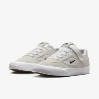 Nike SB Malor Little дитячі Skate Кросівки колір білий