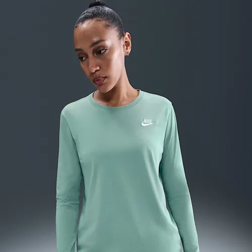 Nike Sportswear Club жіноча Long-Sleeve футболка колір зелений