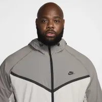 Nike Tech чоловічі Woven Куртка колір сірий