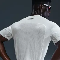 Nike Solar Chase мужские Dri-FIT ADV Short-Sleeve Running Top цвет белый