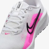 Nike Downshifter 13 женская Road Running Кроссовки (Extra Wide) цвет белый