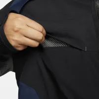 Nike ISPA Куртка цвет черный