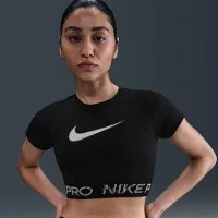 Nike Pro женская Dri-FIT Short-Sleeve Cropped Graphic Top цвет черный