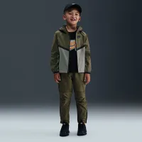 Nike Dri-FIT Little детские 2-Piece Full-Zip Tech Woven набор цвет зеленый