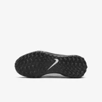 Nike Jr. Phantom GX 2 Academy Little/Big дитячі TF Soccer Кросівки колір білий