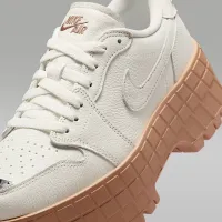 Nike Air Jordan 1 Brooklyn Low жіноча Кросівки колір білий