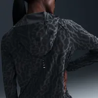 Nike Swift женская Dri-FIT Packable Running Куртка цвет черный