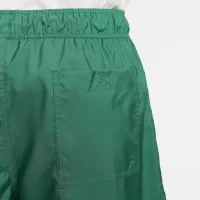 Nike Club мужские Woven Flow шорты цвет зеленый
