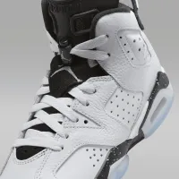 Nike Air Jordan 6 Retro 