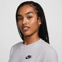 Nike Sportswear Club Fleece женская Crew-Neck свитшот цвет коричневый