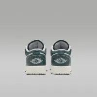 Nike Air Jordan 1 Low SE Big Kids Кроссовки цвет зеленый