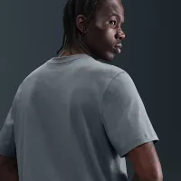 Nike чоловічі футболка колір сірий