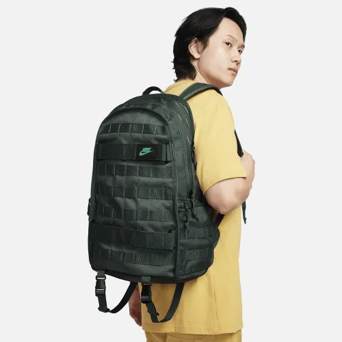 Nike Sportswear RPM наплічник (26L) колір зелений