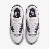 Nike Air Max 90 LV8 жіноча Кросівки колір білий