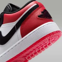 Nike Air Jordan 1 Low SE Big дитячі Кросівки колір білий