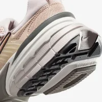 Nike V2K Run женская Кроссовки цвет коричневый