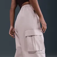 Nike Sportswear жіноча Mid-Rise оверсайз Woven Cargo Pants Pink