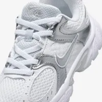 Nike V5 RNR Little дитячі Кросівки колір білий