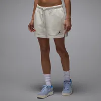 Nike Jordan Brooklyn Fleece жіноча шорти колір білий
