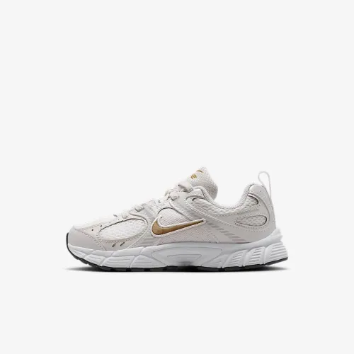 Nike V5 RNR Little дитячі Кросівки колір білий