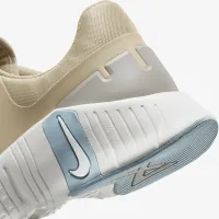 Nike Free Metcon 5 женская для тренировок Кроссовки цвет коричневый