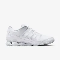 Nike Reax 8 TR женская для тренировок Кроссовки цвет белый
