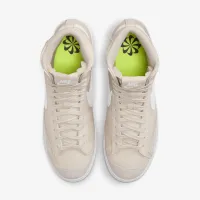 Nike Blazer Mid '77 женская Кроссовки цвет коричневый