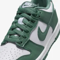 Nike Dunk Low Big дитячі Кросівки колір білий
