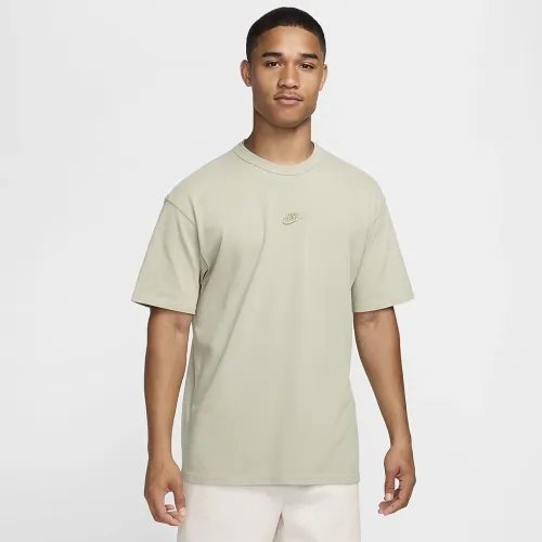 Nike Sportswear Premium Essentials чоловічі футболка колір зелений