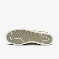 Nike Court Legacy Lift жіноча Кросівки колір зелений