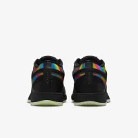 Nike Book 1 