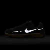 Nike JAM женская Кроссовки цвет черный