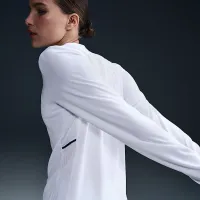 Nike Academy женская Dri-FIT Crew-Neck Long-Sleeve Soccer Top цвет белый