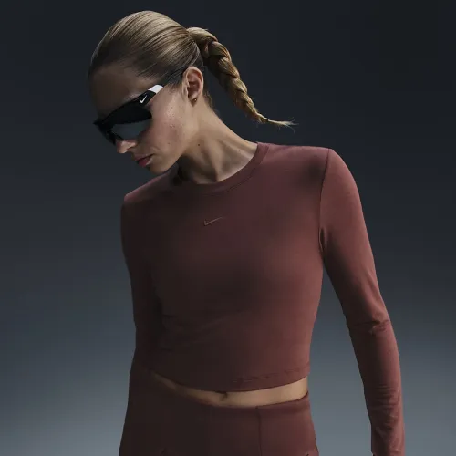 Nike Sportswear Chill Knit жіноча Slim Long-Sleeve Cropped Top колір коричневий